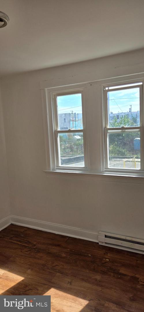 4850 Brown St Property Photo 30