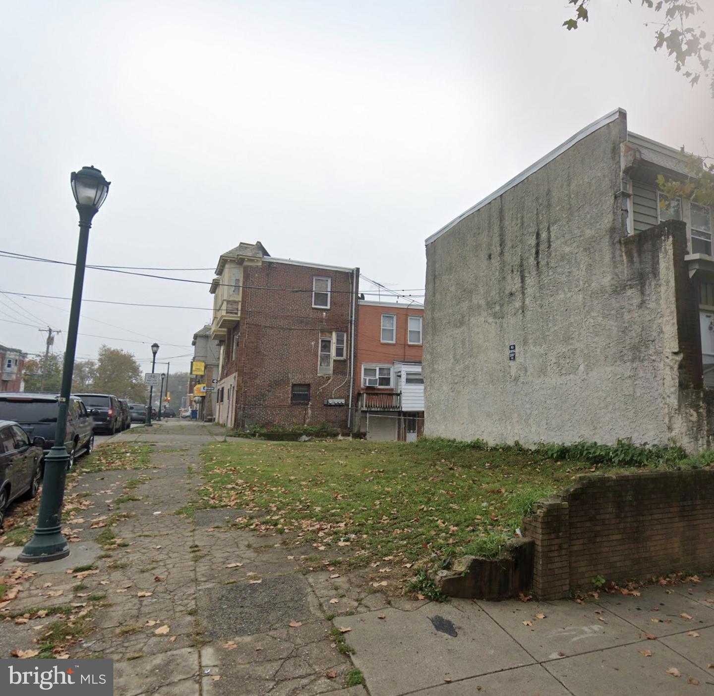 5900 WINDSOR AVE Property Photo 1