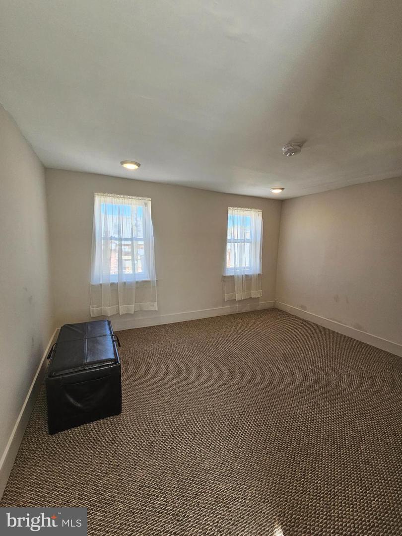 2665 Webb St Property Photo 10