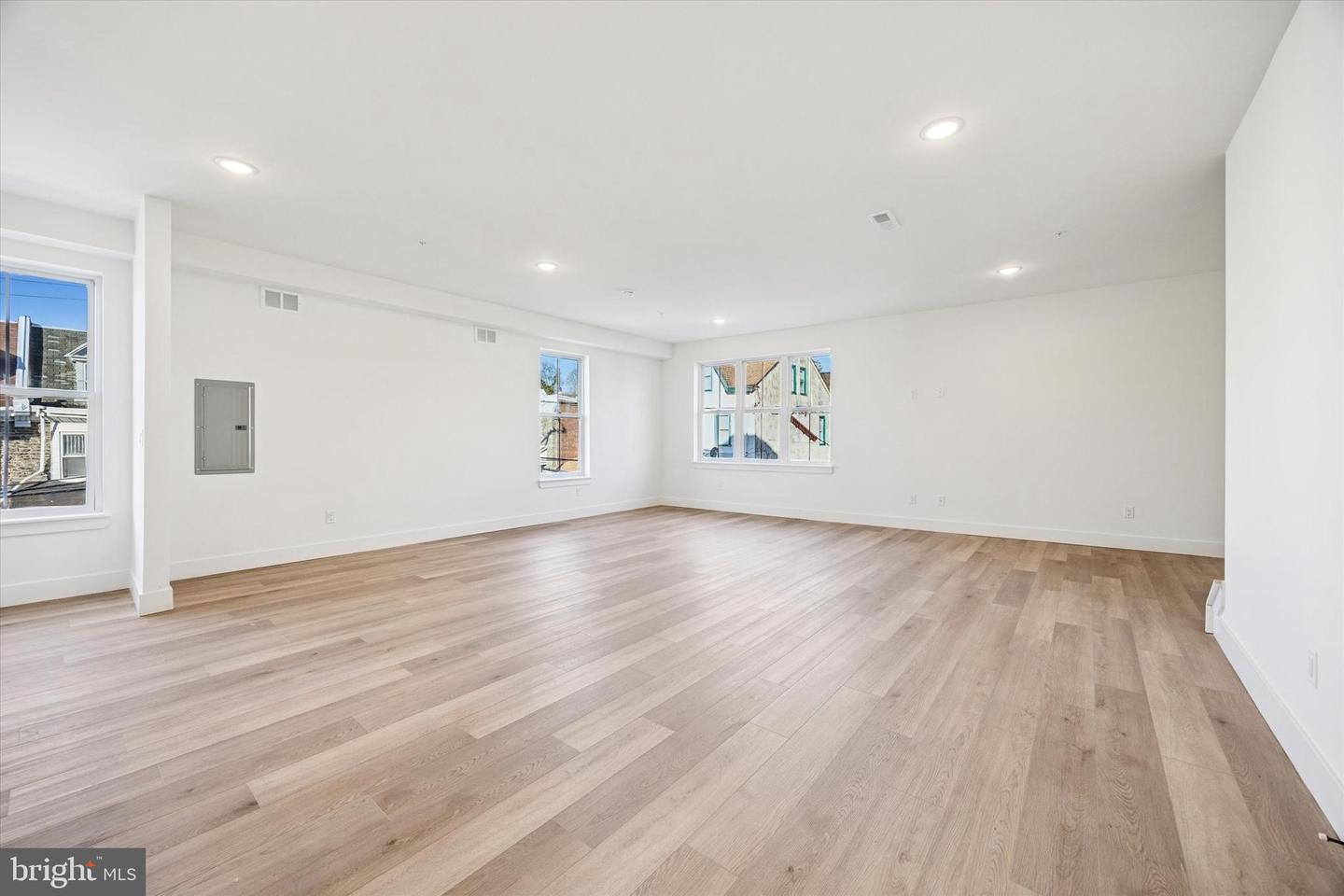 100 E Herman St #2 Property Photo 10