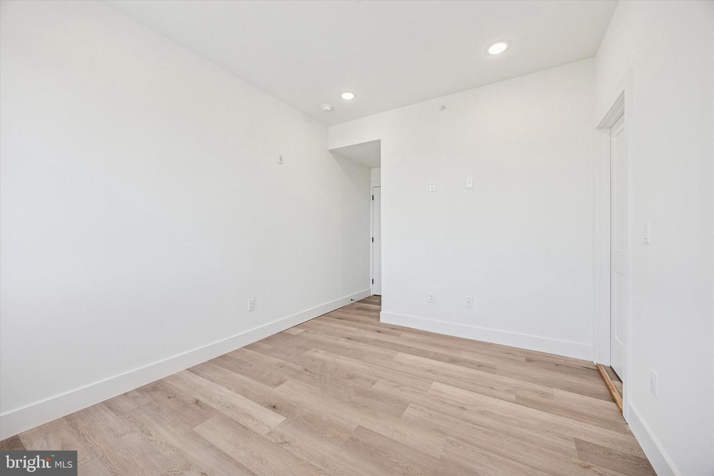 100 E Herman St #2 Property Photo 17
