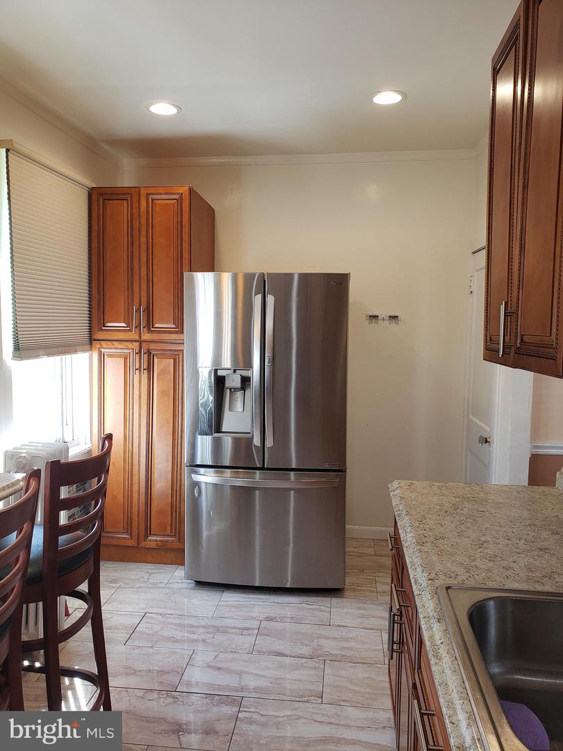 6831 Oakley St #0 Property Photo 15