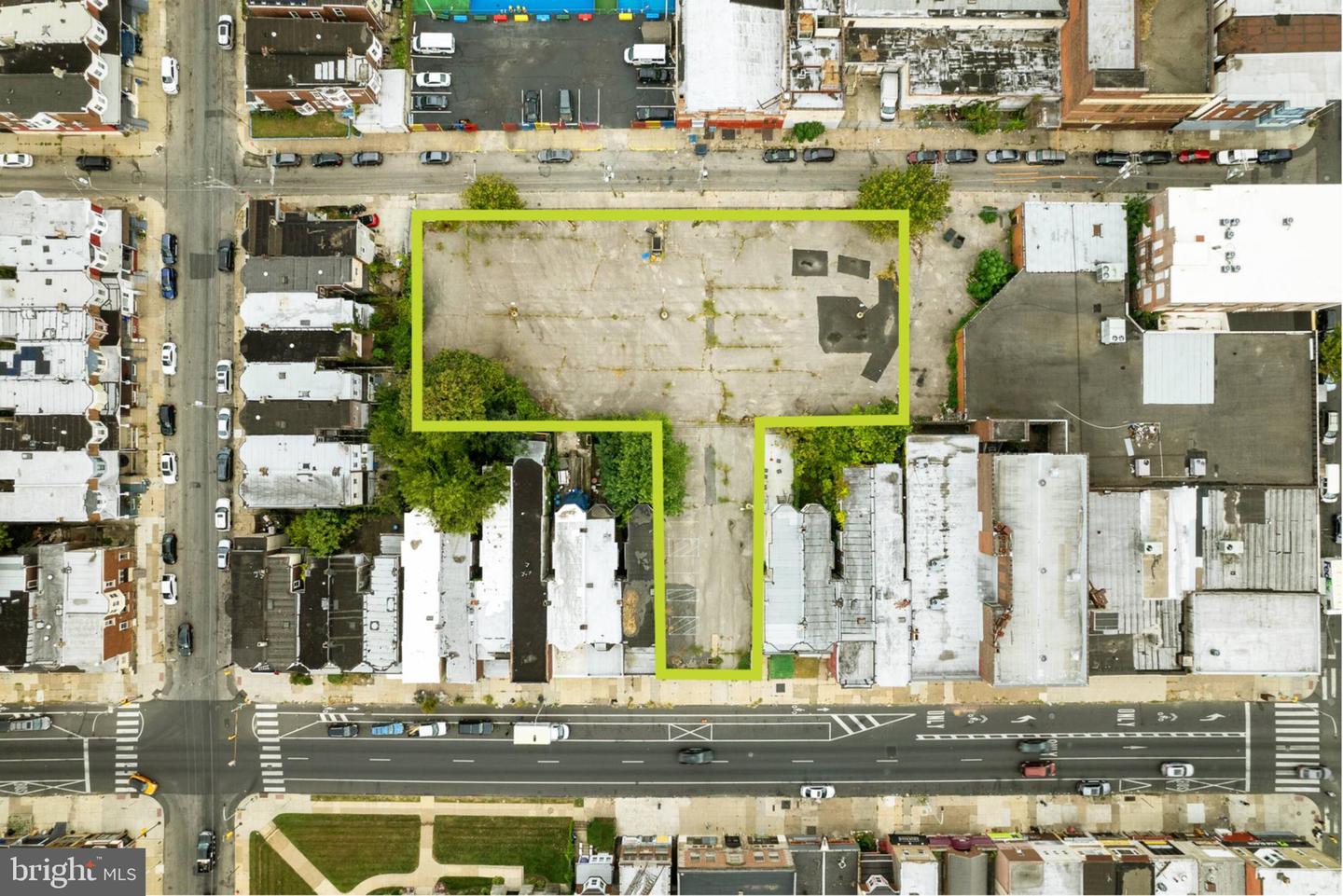 5235-39 Chestnut St Property Photo 6