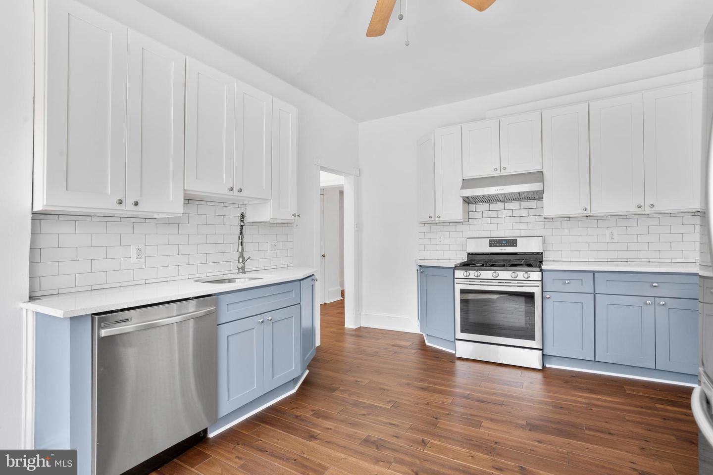 4830 Cedar Ave Property Photo 23