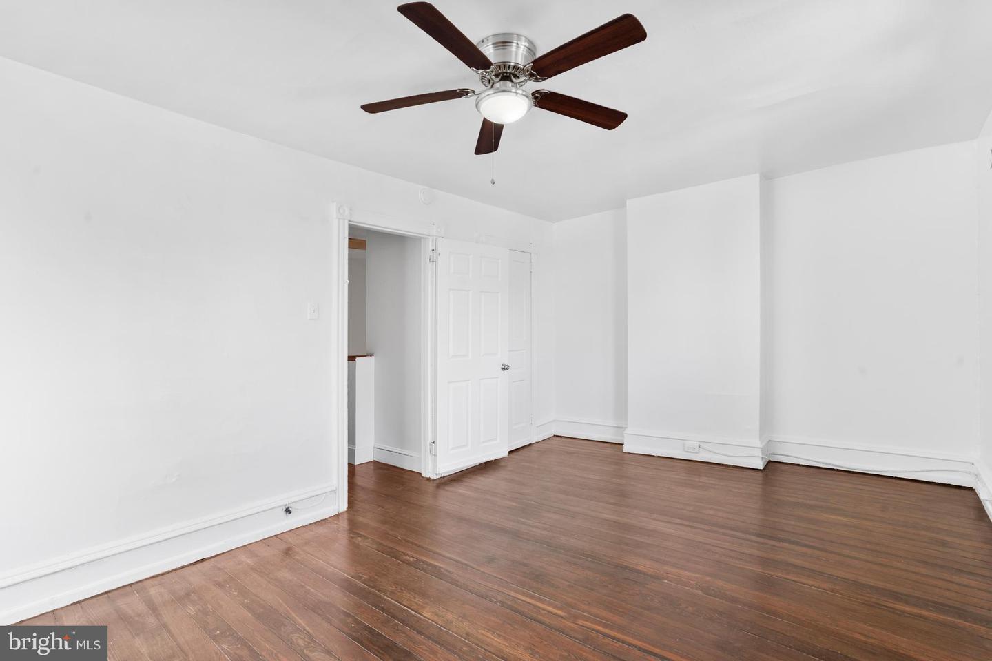 4830 Cedar Ave Property Photo 32