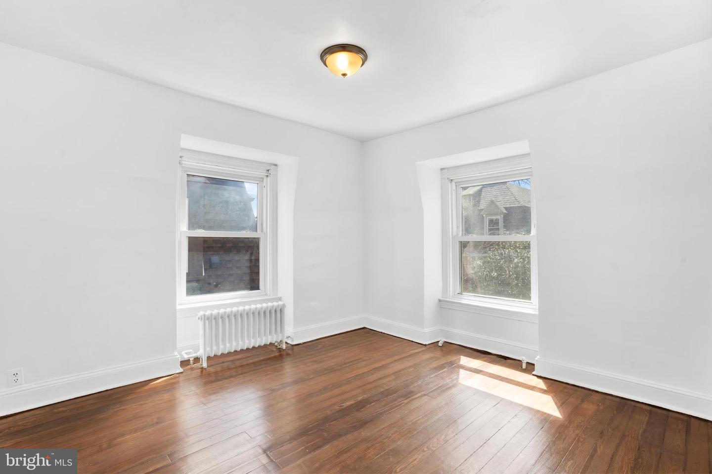 4830 Cedar Ave Property Photo 37