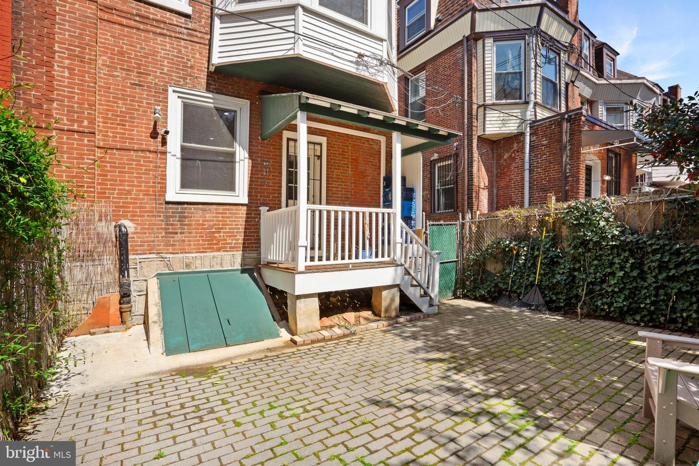 4830 Cedar Ave Property Photo 43