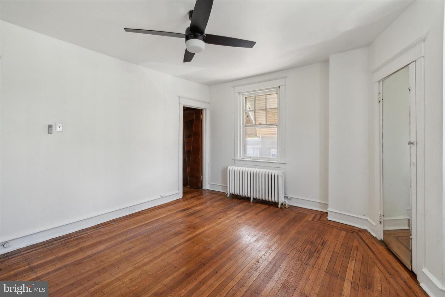128 S 57th St Property Photo 12