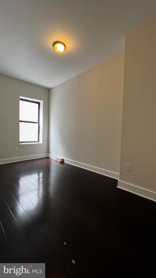 2018 N 18th St Property Photo 2
