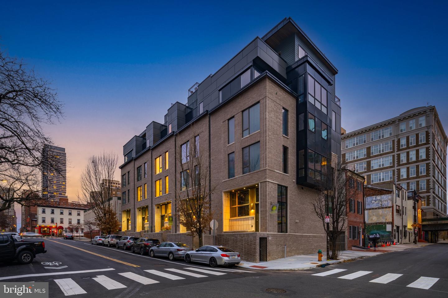 2330 Sansom St Property Photo