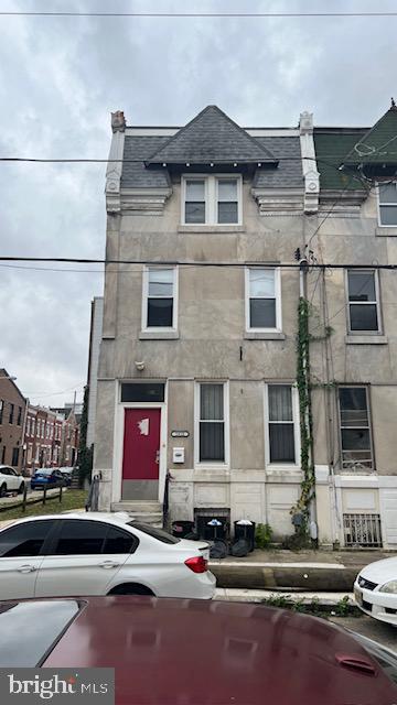 1812 W BERKS ST
