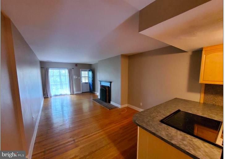 400-416 S 2nd St #410b Property Photo 17