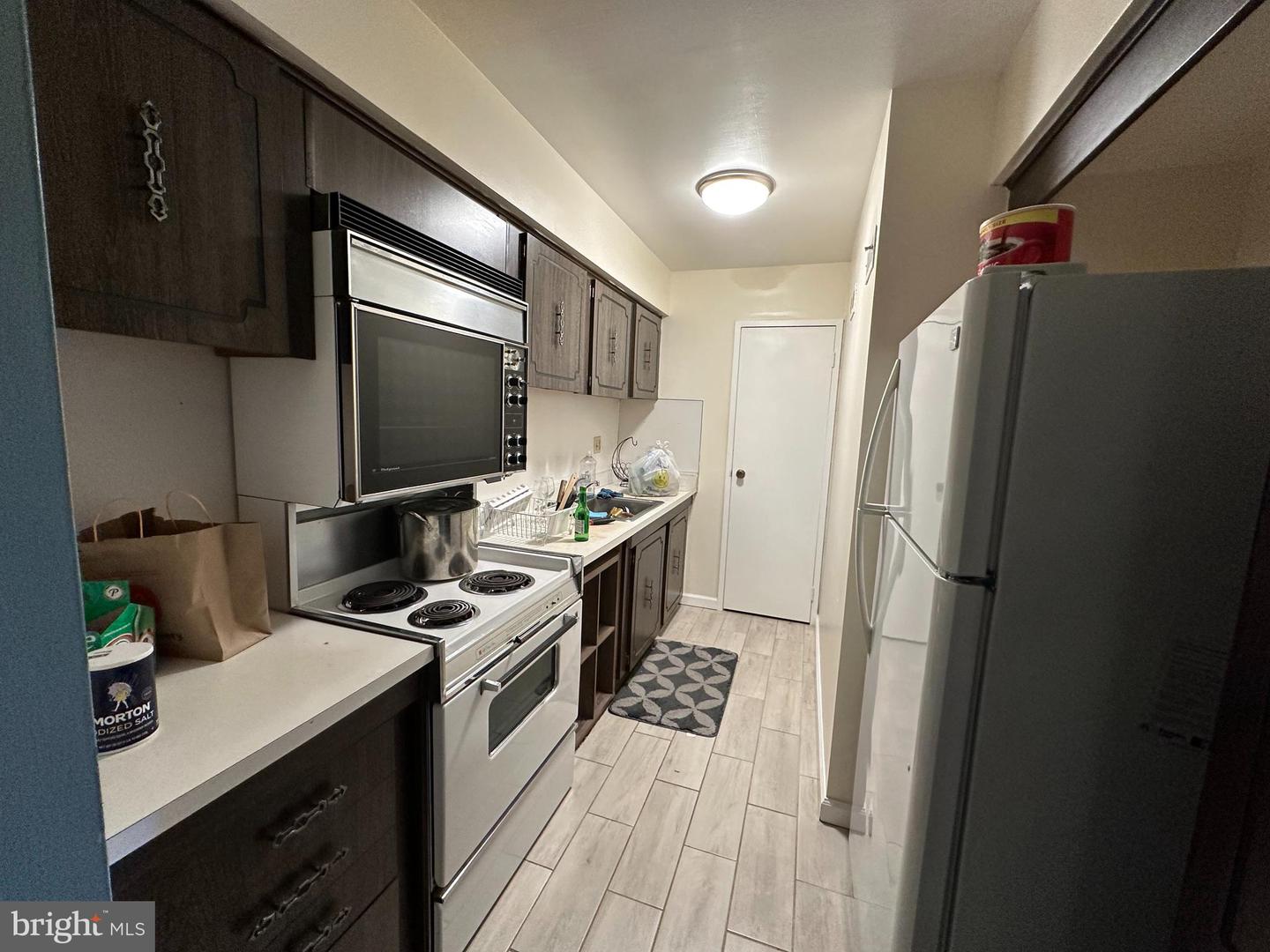 7600 E Roosevelt Blvd #705 Property Photo 5
