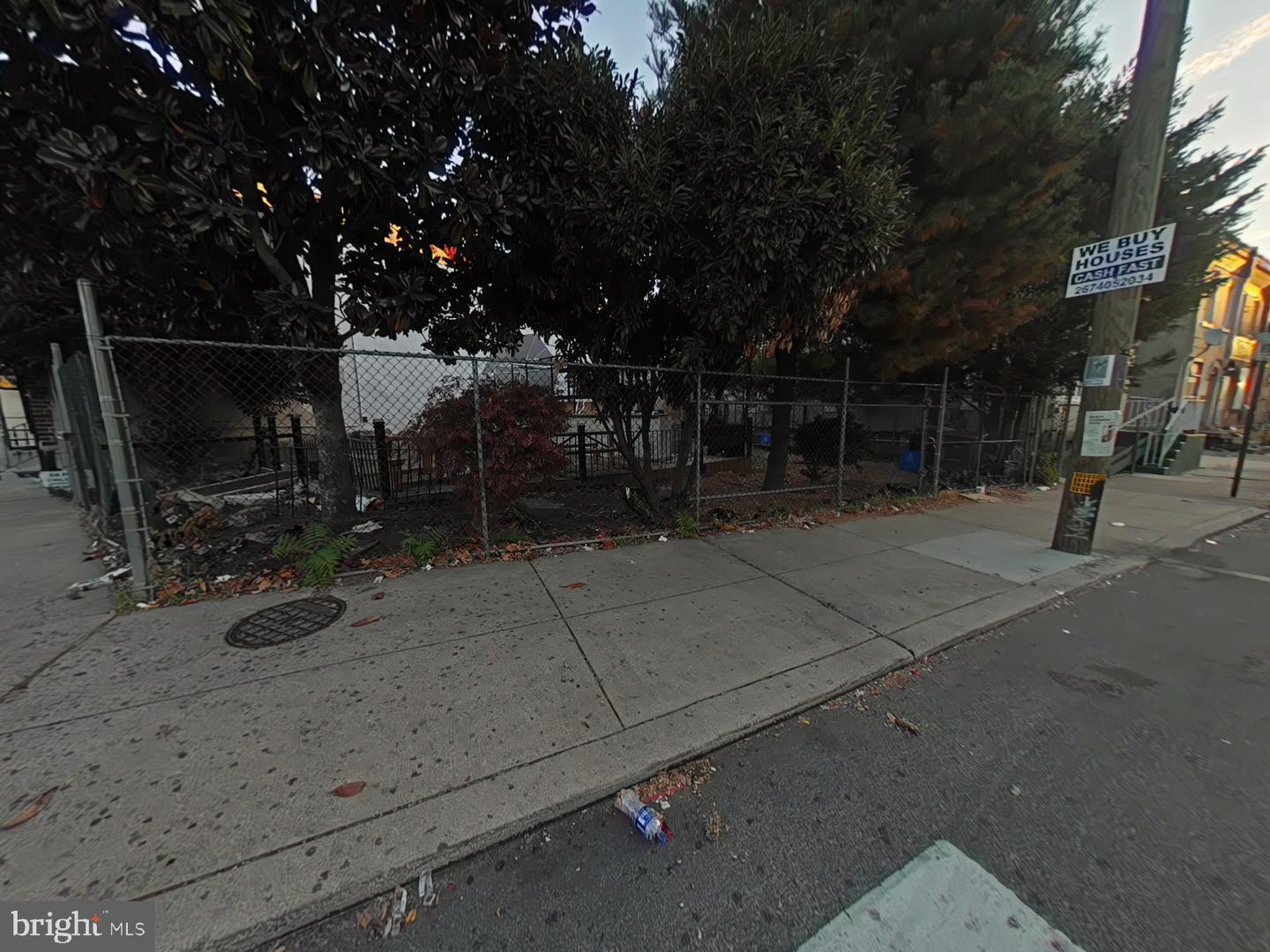 3231 Ridge Ave Property Photo 4