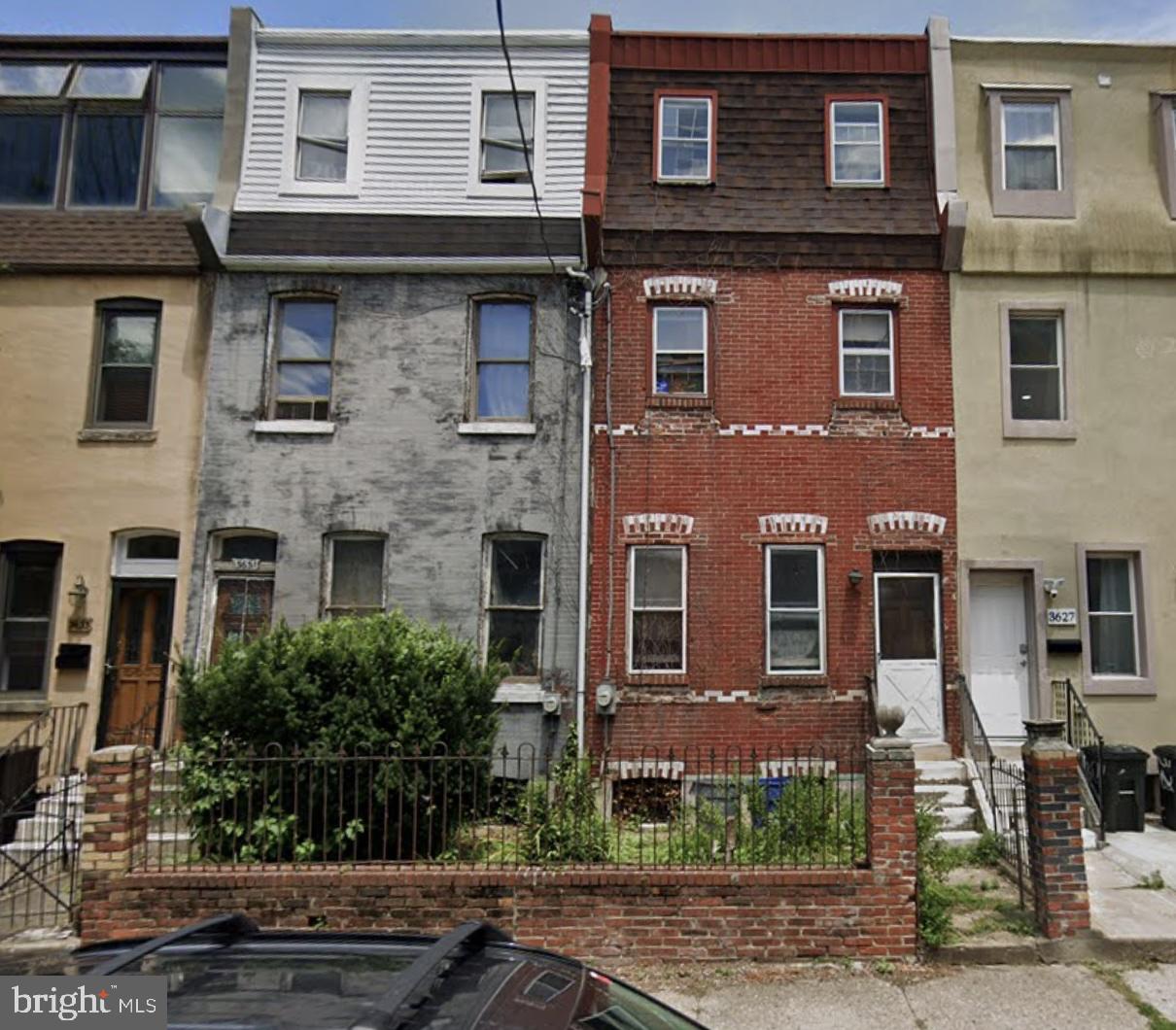 3631 Warren St Property Photo 1