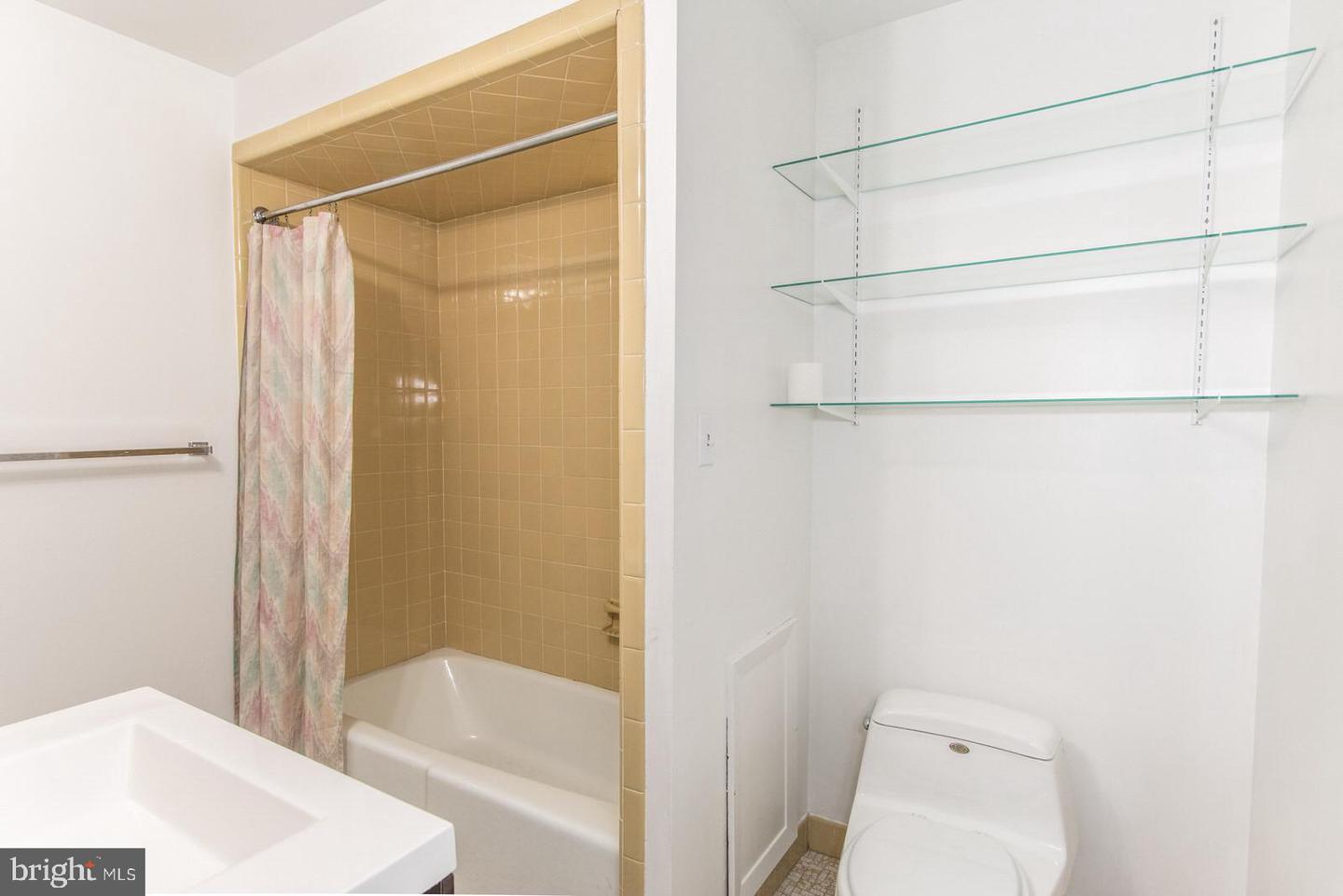 4624 Rhawn St Property Photo 71