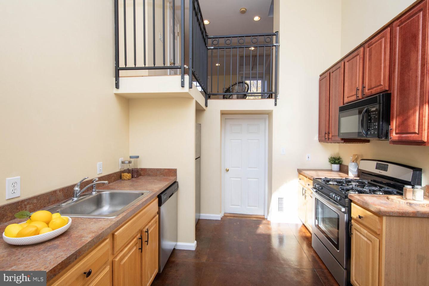 111 Pensdale St Property Photo 8