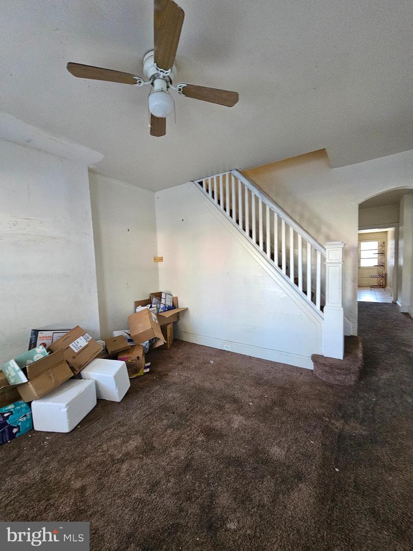 70 E SPRINGER ST