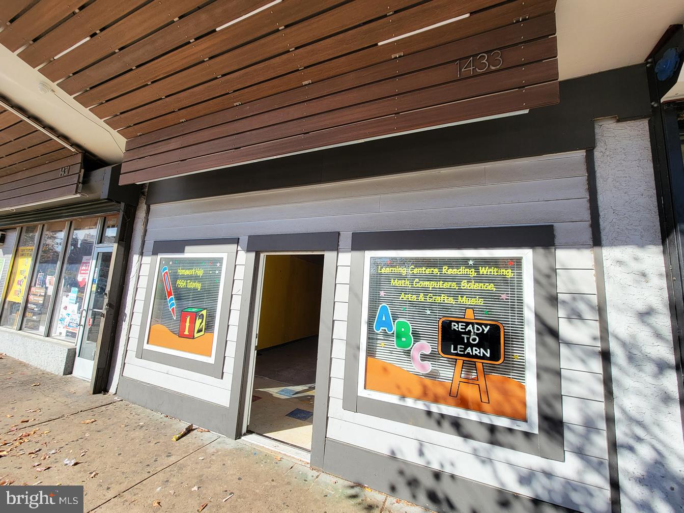 1433 E Vernon Rd #commercial Space Property Photo 2