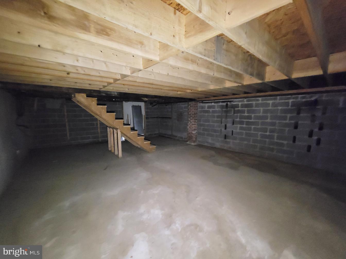 1433 E Vernon Rd #commercial Space Property Photo 15
