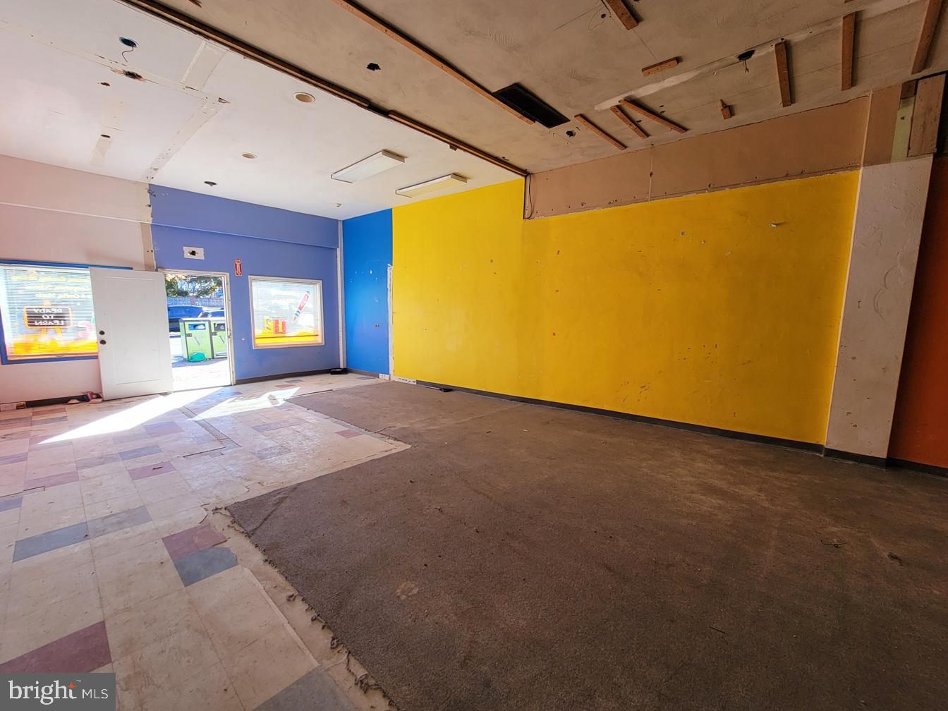 1433 E Vernon Rd #commercial Space Property Photo 20