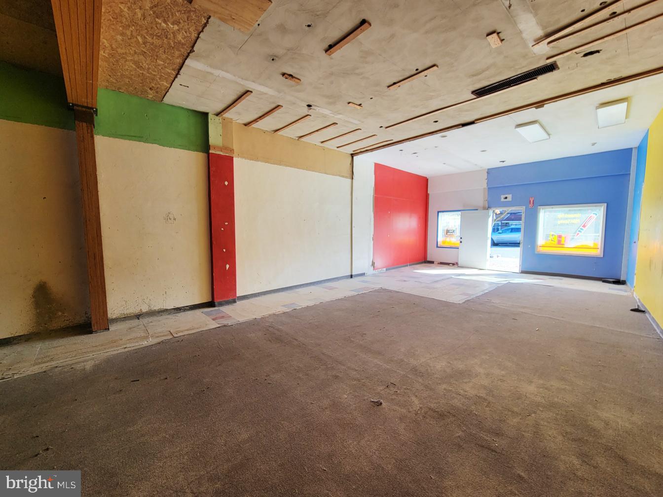 1433 E Vernon Rd #commercial Space Property Photo 24