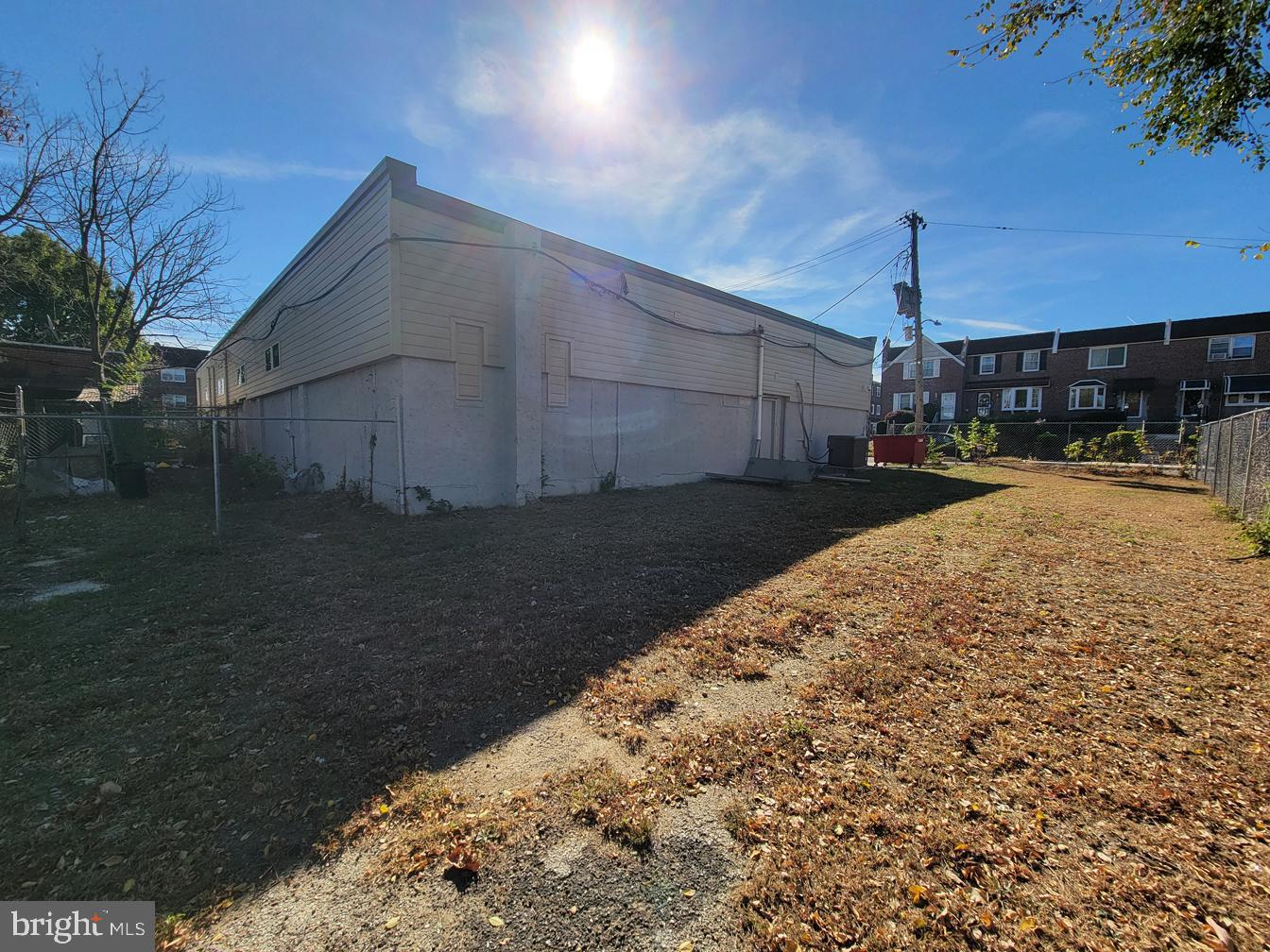 1433 E Vernon Rd #commercial Space Property Photo 30