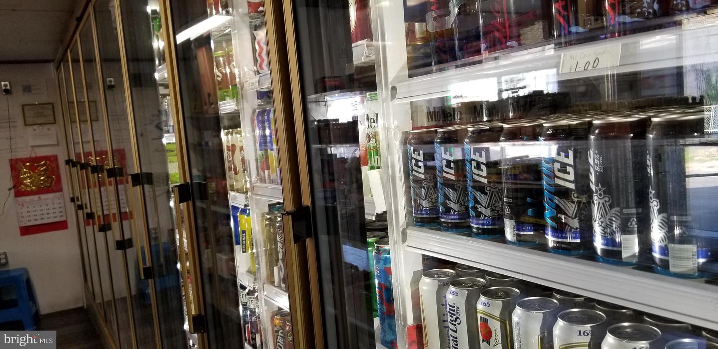 6100 E Wister St Property Photo 9