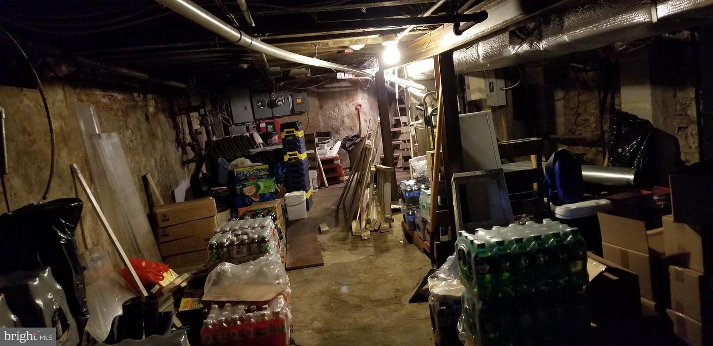 6100 E Wister St Property Photo 13