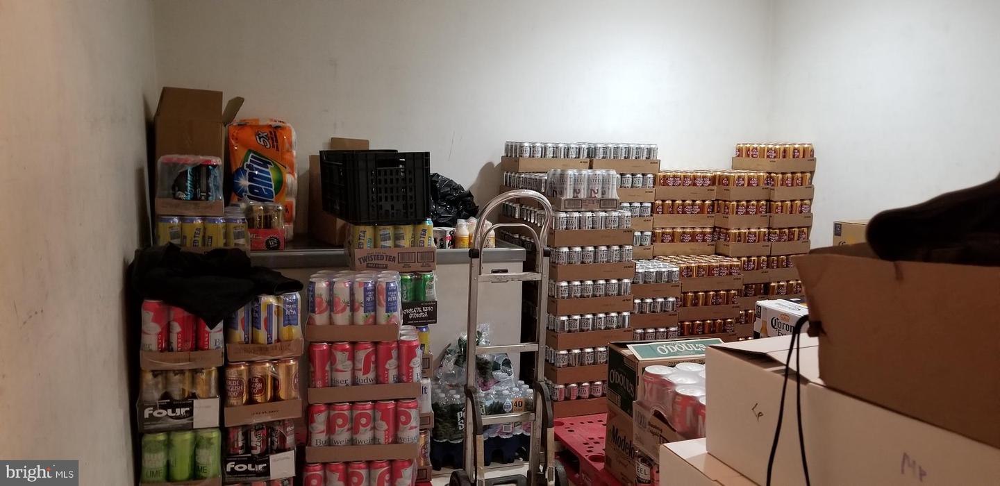 6100 E Wister St Property Photo 15