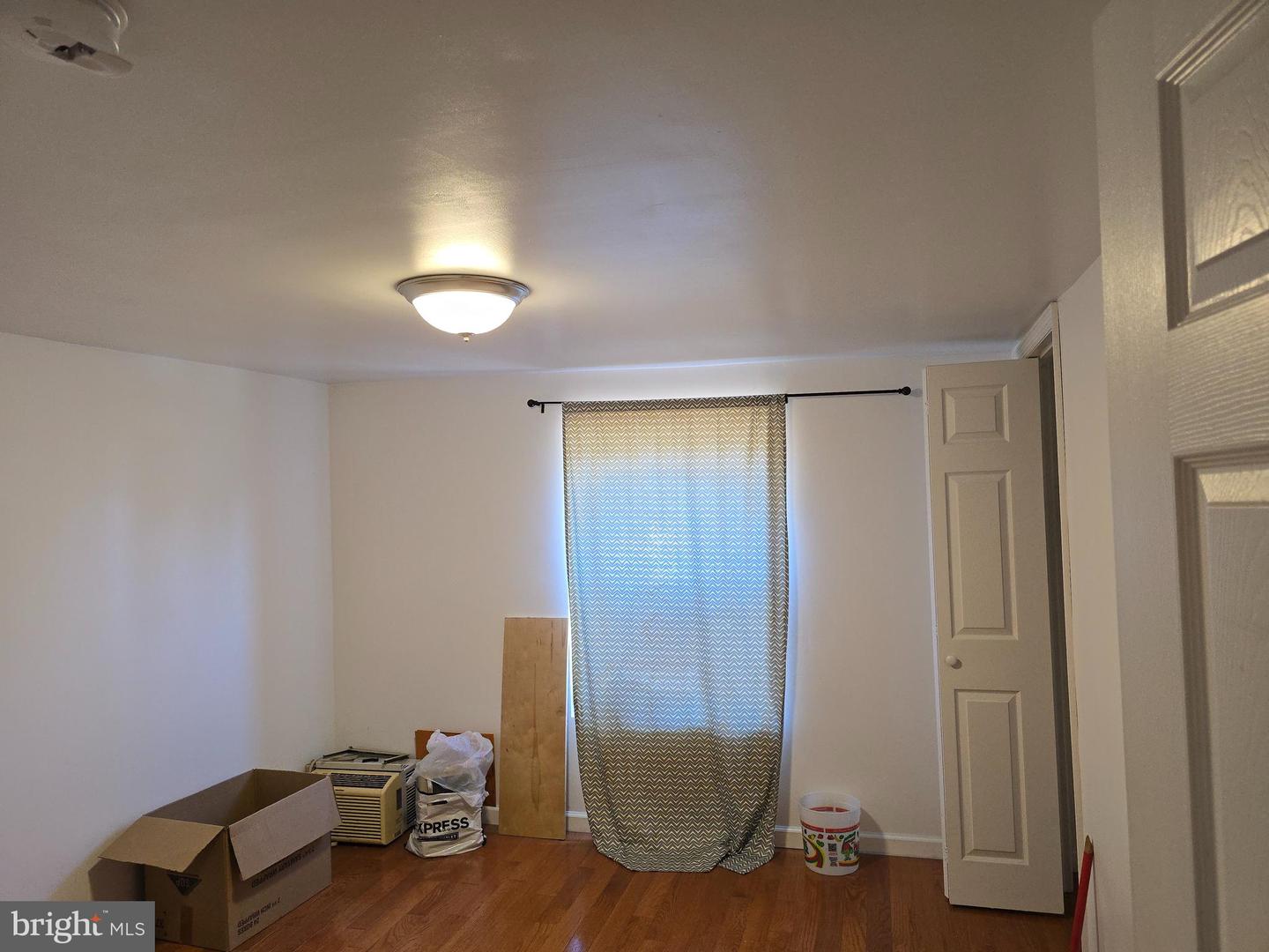 6100 E Wister St Property Photo 27