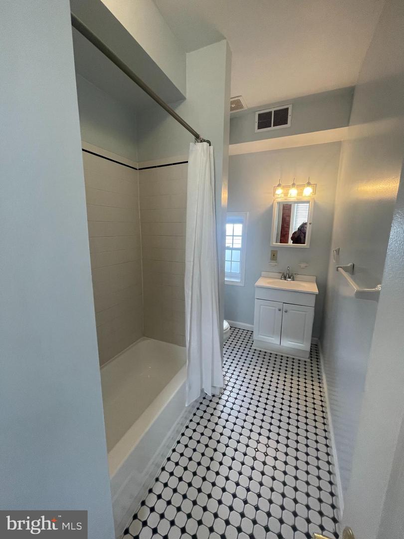 4338 Manayunk Ave #1r Property Photo 4