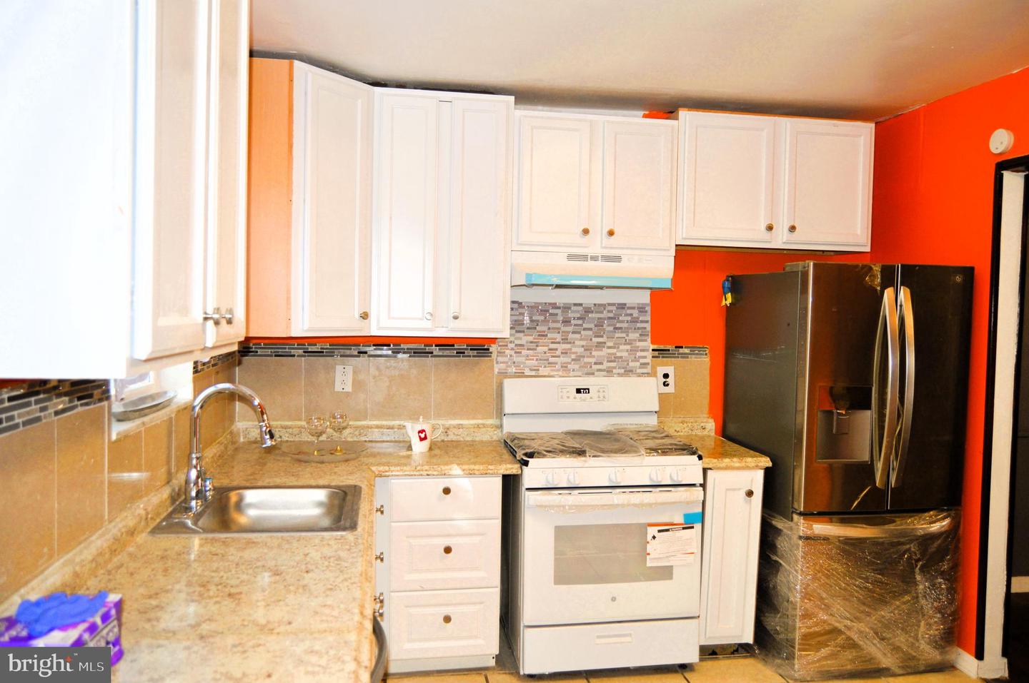 2524 S 61st St Property Photo 10