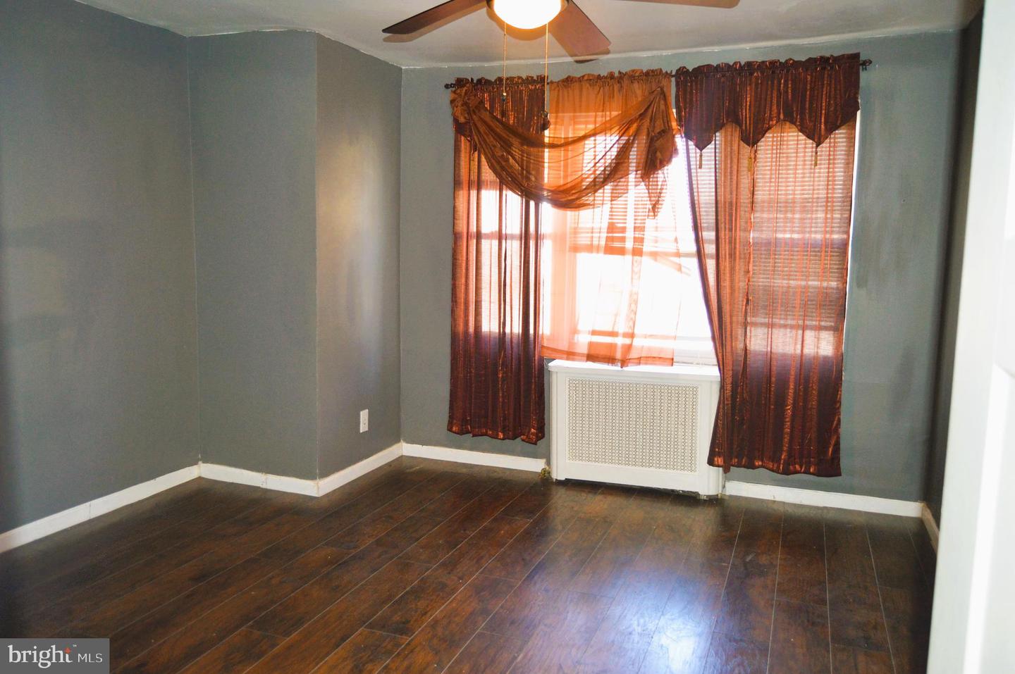 2524 S 61st St Property Photo 13