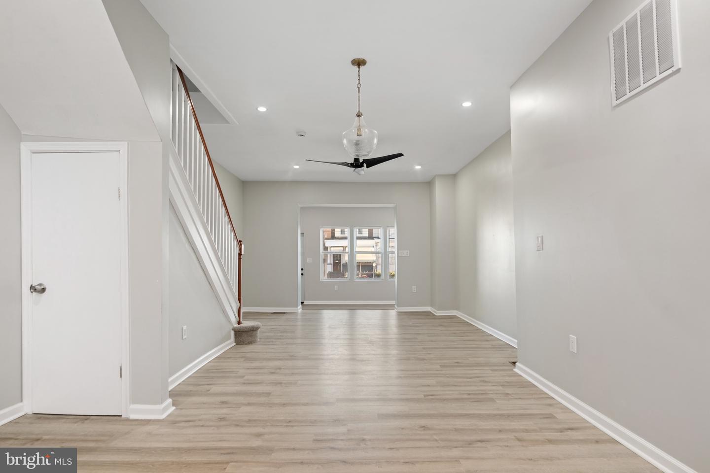 5503 Greenway Ave Property Photo 10