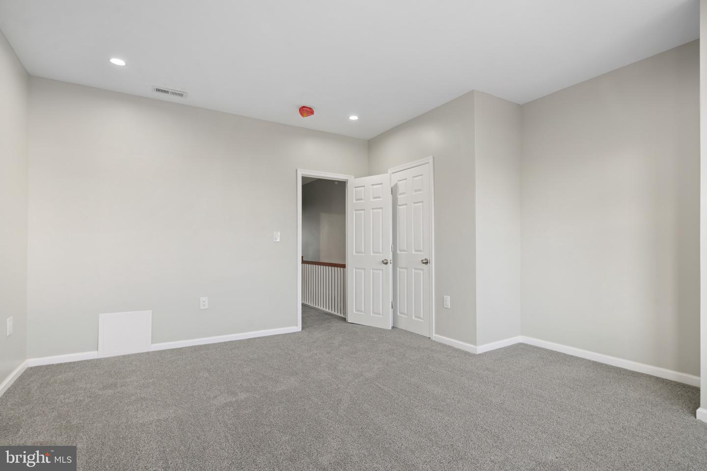5503 Greenway Ave Property Photo 23