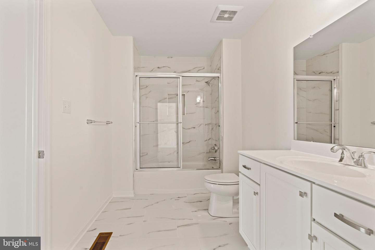 2306 Palermo Dr Property Photo 29