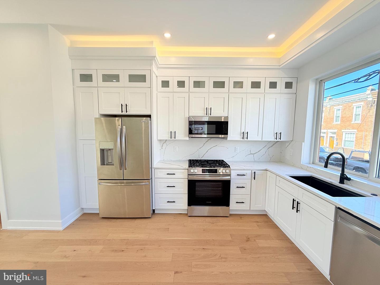 3003-11 Gaul Street #c Property Photo 3