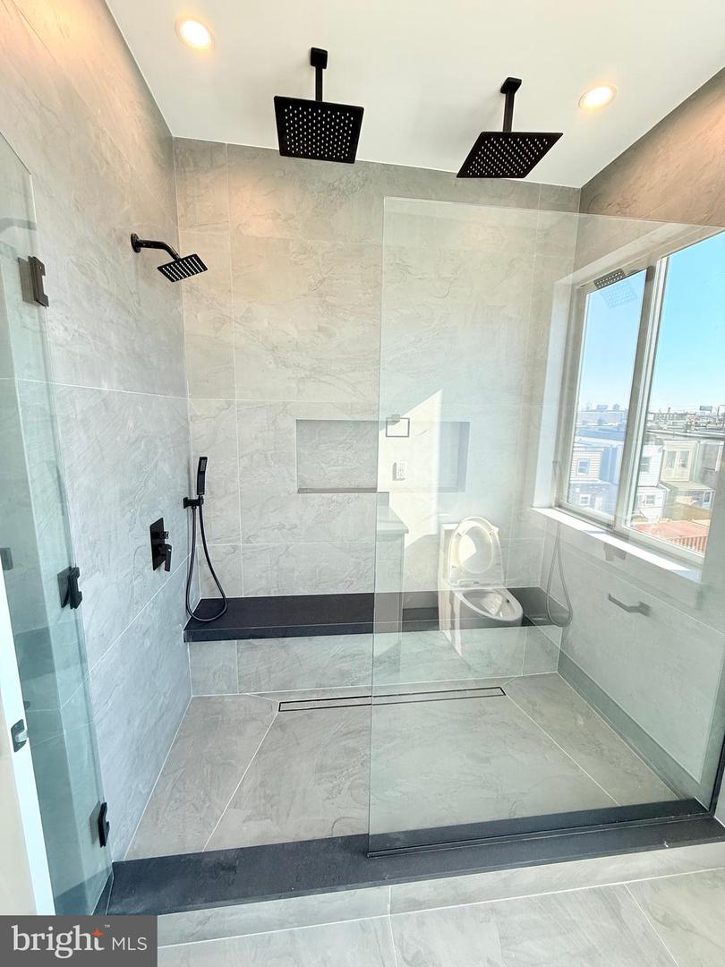 3003-11 Gaul Street #c Property Photo 37