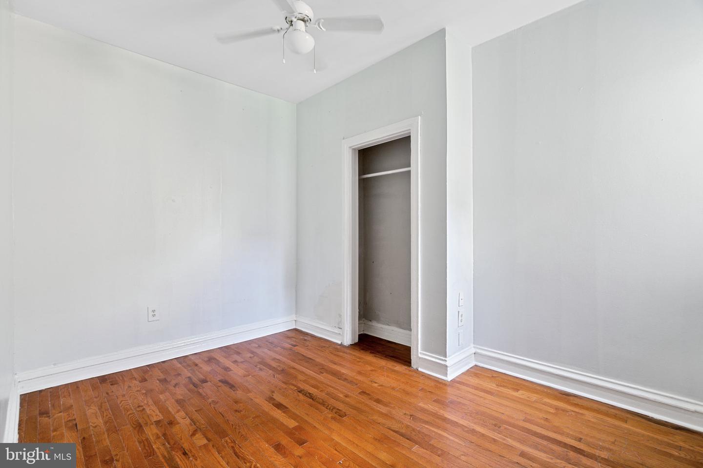 1636 Edgley St Property Photo 17