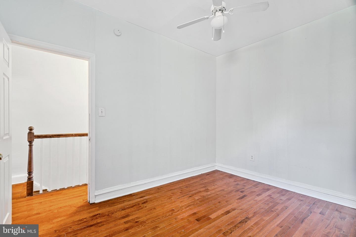 1636 Edgley St Property Photo 19