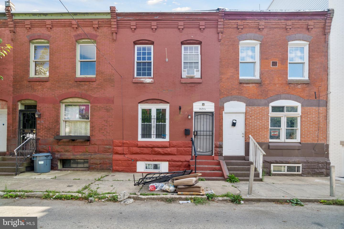1636 Edgley St Property Photo 31
