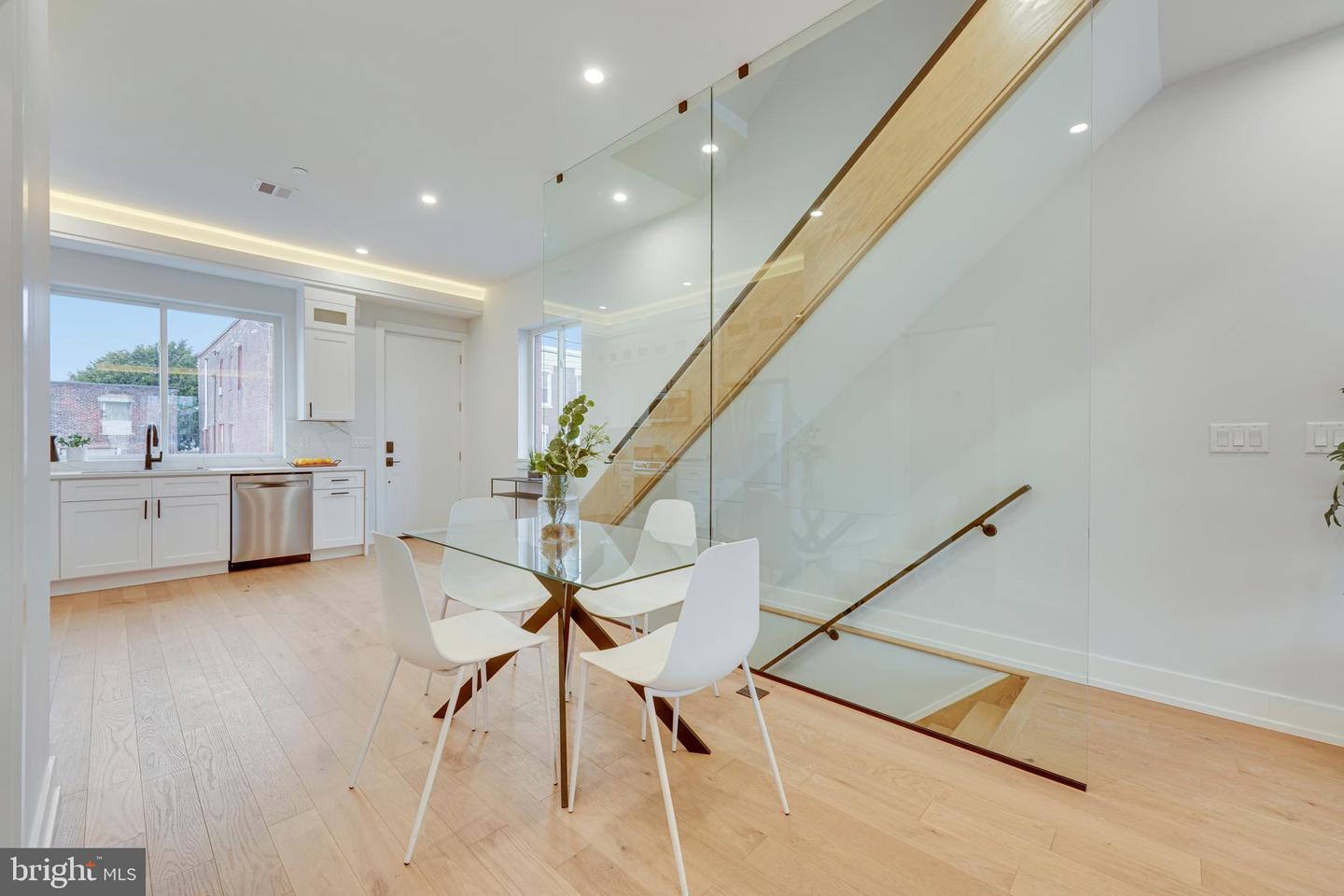 3003-11 Gaul Street #d Property Photo 20