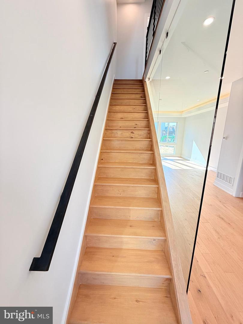 3003-11 Gaul Street #d Property Photo 46