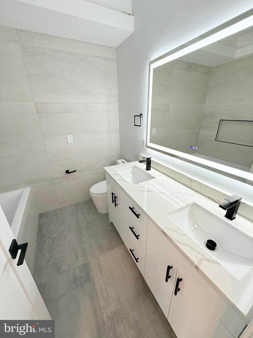 3003-11 Gaul Street #d Property Photo 53