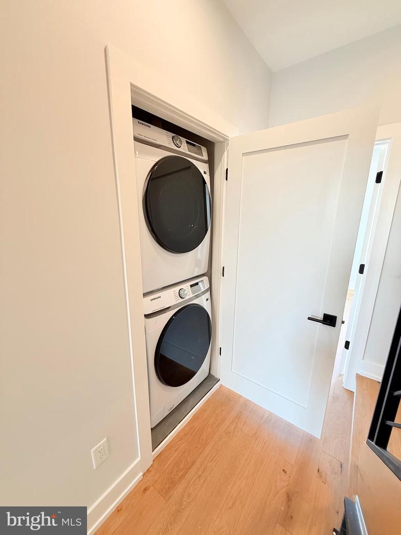 3003-11 Gaul Street #d Property Photo 56