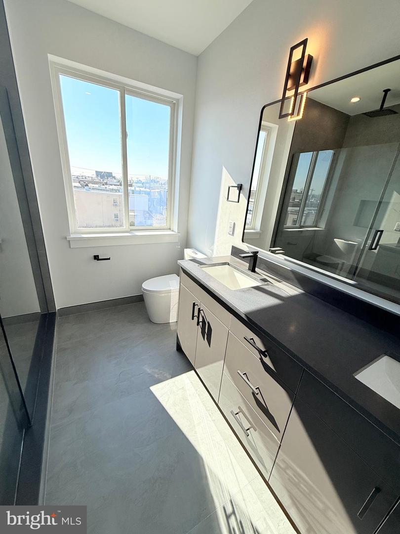 3003-11 Gaul Street #d Property Photo 65