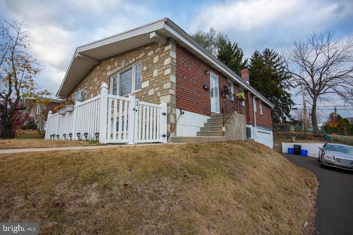 747 Charette Rd Property Photo