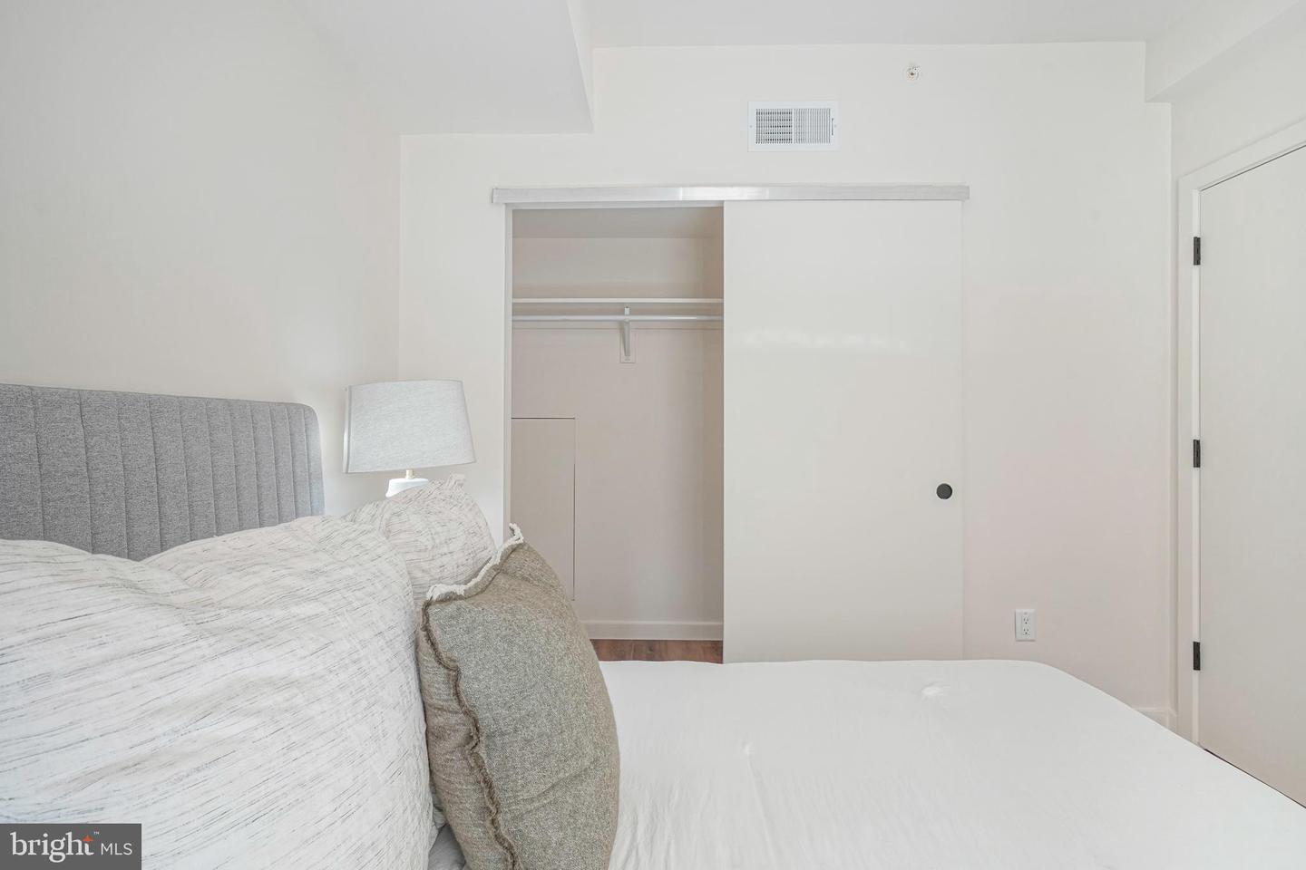 1301 Bainbridge St #306 Property Photo 19