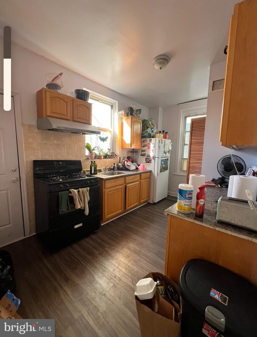 512 South St Property Photo 13